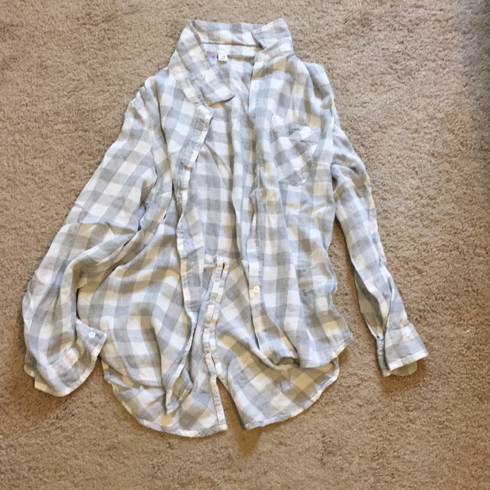Light Grey checkered flannel